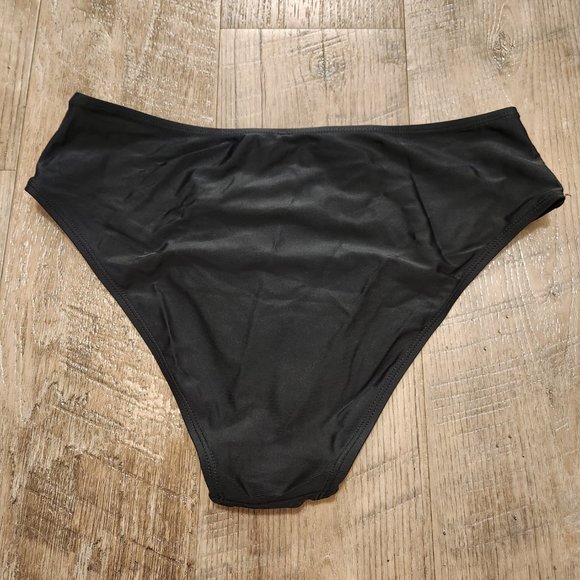 Keep It Cool Black Mid Rise Classic Hipster Bikini Bottom - MEDIUM - Picture 4 of 9